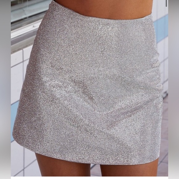 12th Tribe Shira Silver Rhinestone Mini Skirt & Top set - Picture 5 of 9